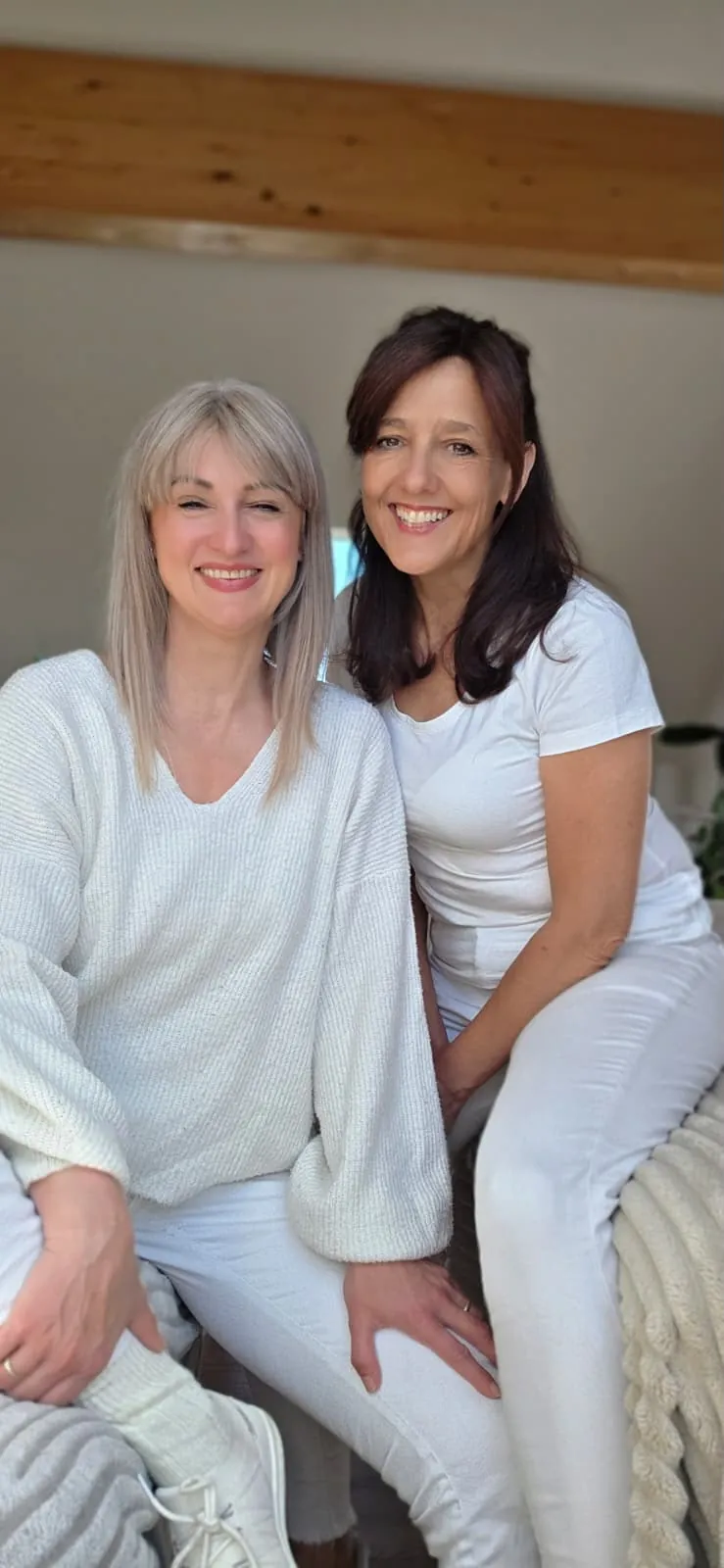 Carina Klimentowicz und Uschi Eggert — das Duo hinter der Paarmassage in Stadtbergen